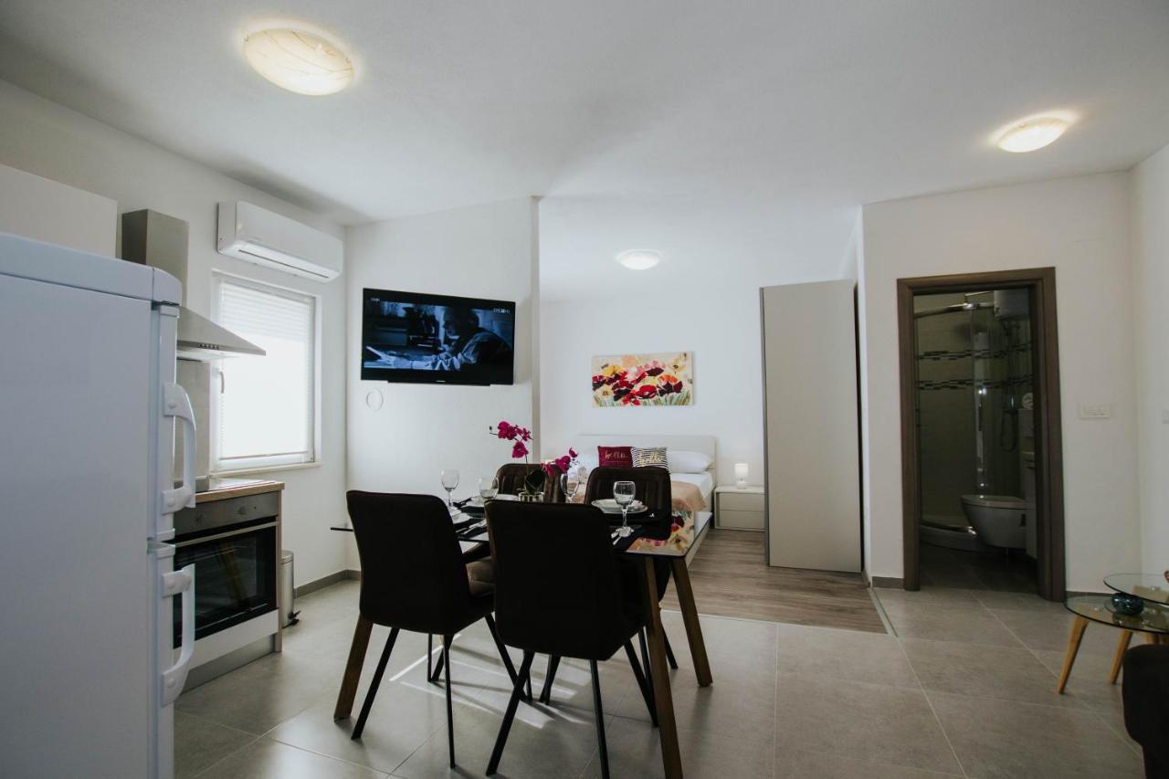 Blaise Trogir Exterior foto